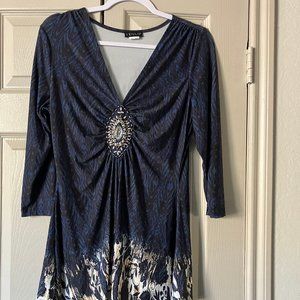 Dressy V-neck Animal Print Top, 3/4 sleeve